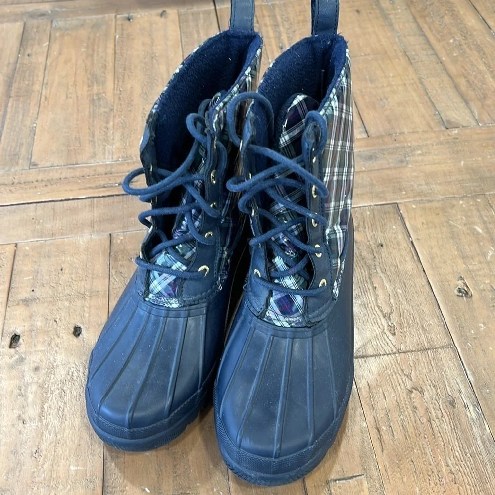 Sperry navy plaid waterproof boots